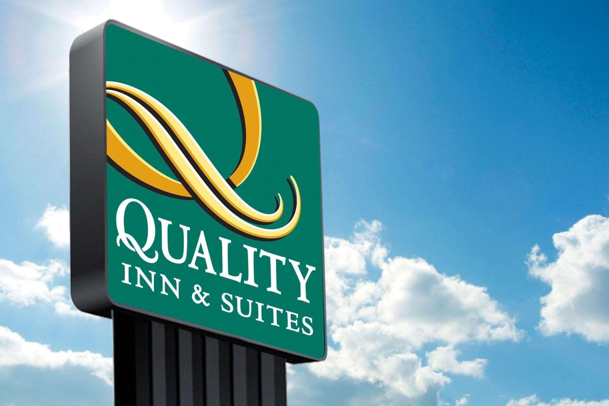 Quality Inn & Suites แนชวิลล์ ภายนอก รูปภาพ